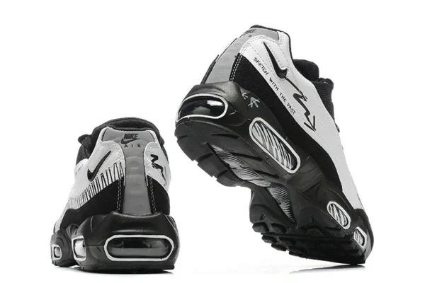 NIKE AIR MAX 95 - Imagem 6