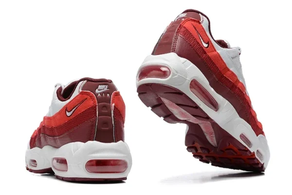 NIKE AIR MAX 95 - Imagem 3
