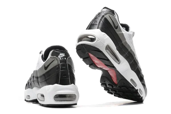 NIKE AIR MAX 95 - Imagem 12
