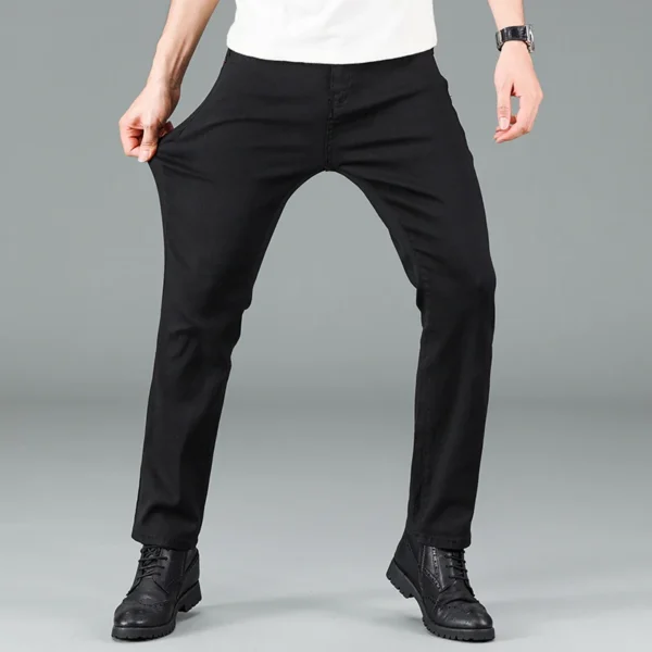 Jeans preto puro - Imagem 4
